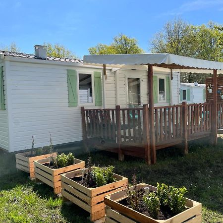 Mobil-Home Climatise Avec Piscine Aureilhan  Zewnętrze zdjęcie