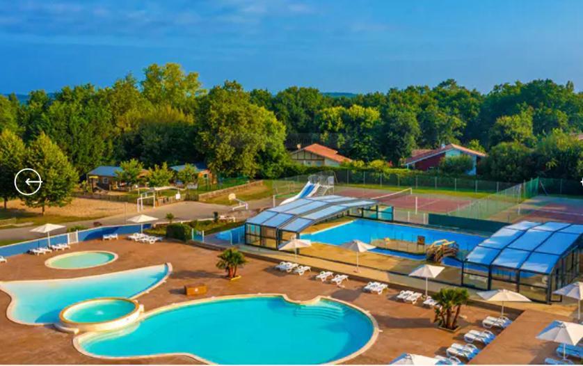 Mobil-Home Climatise Avec Piscine Aureilhan  Zewnętrze zdjęcie